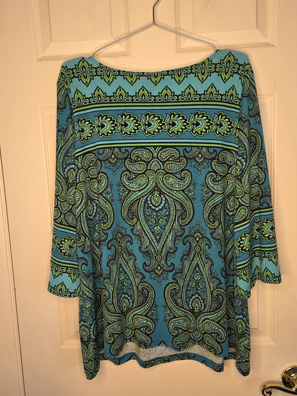 Bob Mackie Teal and Lime Paisley Tunic Top - Picture 2 of 3